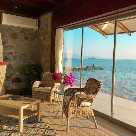 Di Mare Villa *