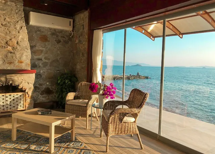 Di Mare Villa *